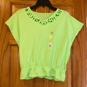 Kohls green shirt